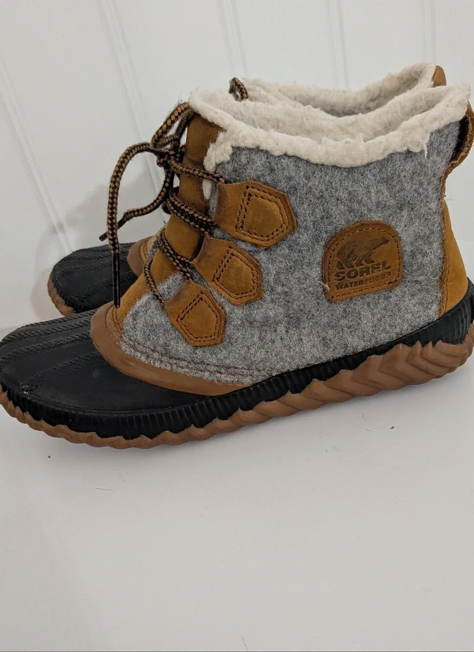 Sorel Women's Out 'N About Plus Lace Up Waterproof Boots In Quarry